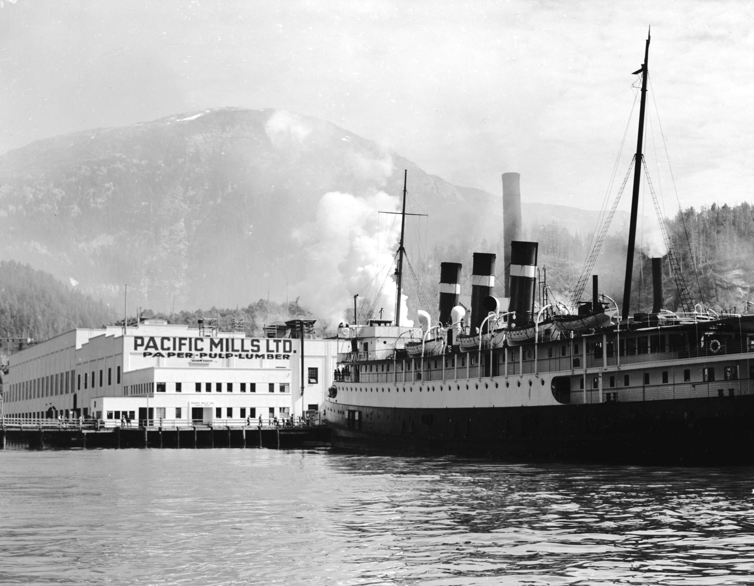Ship docked at Pacific Mills ltd. Ocean Falls B.C, 1949, Vancouver Archives AM1545-S3-CVA-586-103.05